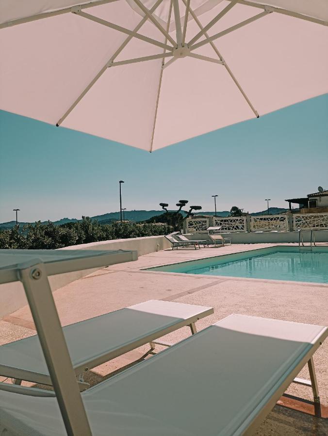 Welcomely - White Terrace - Condominio Acqualife Cannigione Exterior foto